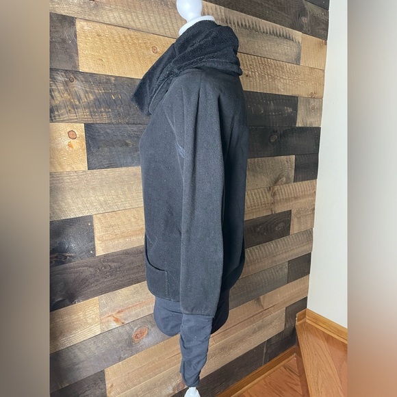 Lululemon Don't Hurry Be Happy Pullover Black, Size 4 - Picture 2 of 15